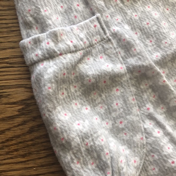 ⭐️ Carter’s Sleeveless Pants Romper - Picture 2 of 6